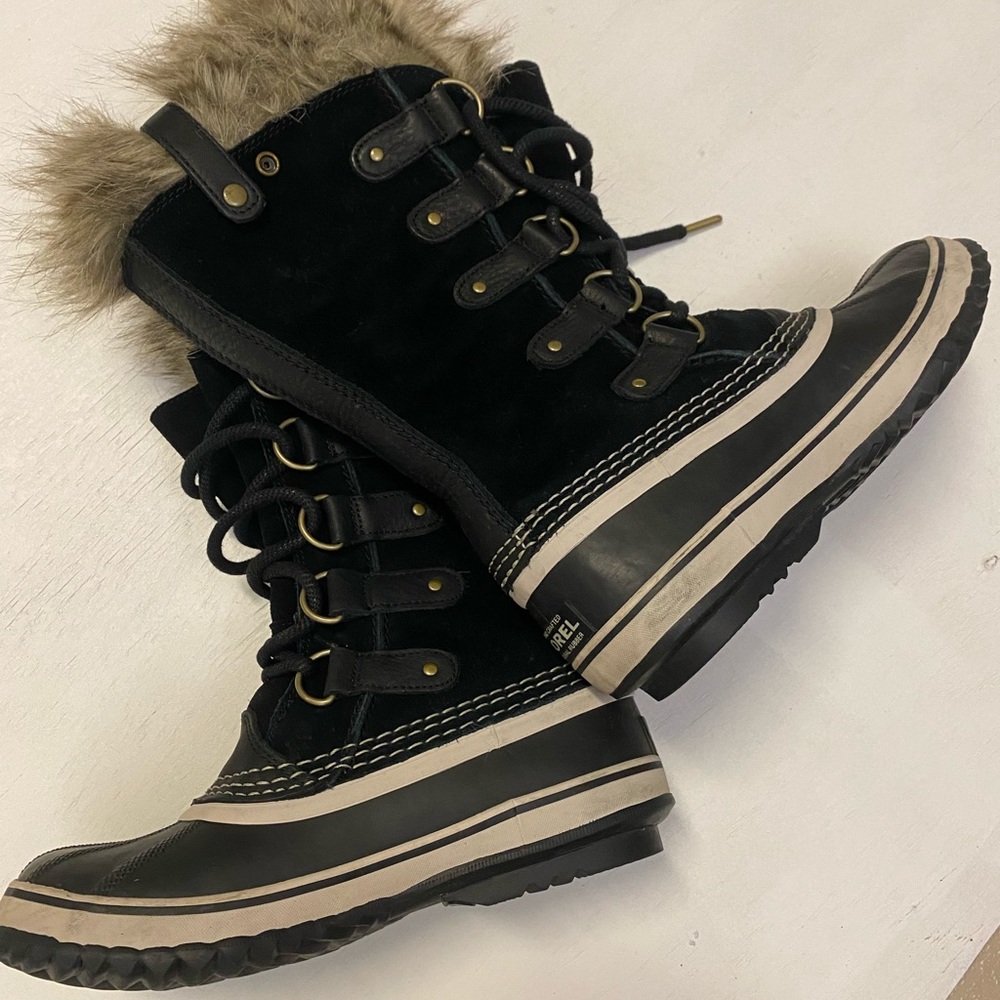 Sorel Joan of Arctic boots